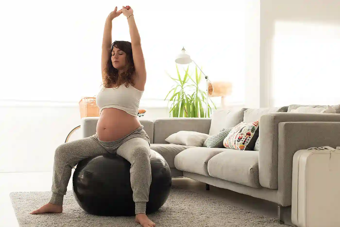 How to Support Your Core Safely During Pregnancy High Wycombe